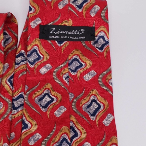 ZIANETTI TIE ITALIAN SILK COLLECTION RED Made in the USA 3.75”W 60”L - Picture 6 of 7